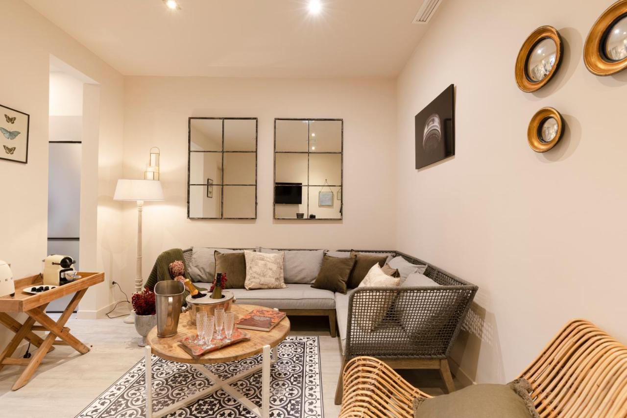 Apartment Chic